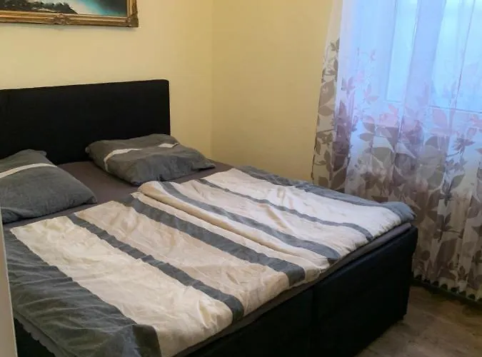 Feuerbachstr.9 Appartement *